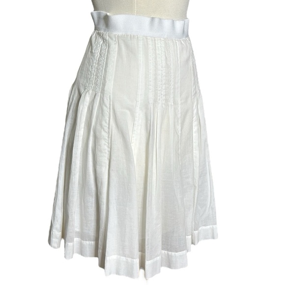 MARGARET O’LEARY White Cotton Mini Skirt Embroidered Pleated Clean Girl Small - Picture 2 of 13